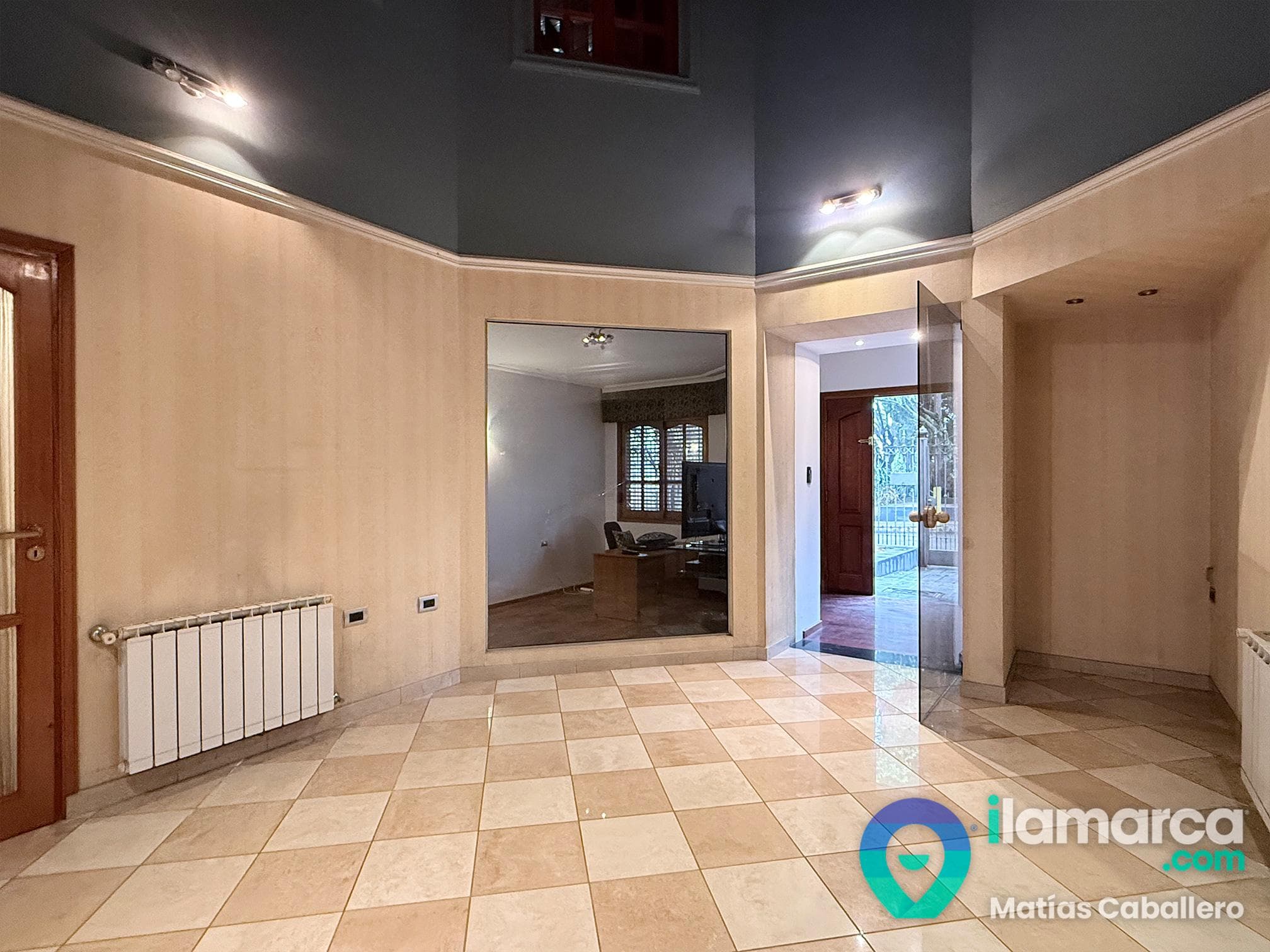 Casa de Categoria a 10 minutos de la Ciudad Universitaria con Quincho y Pileta – foto 4