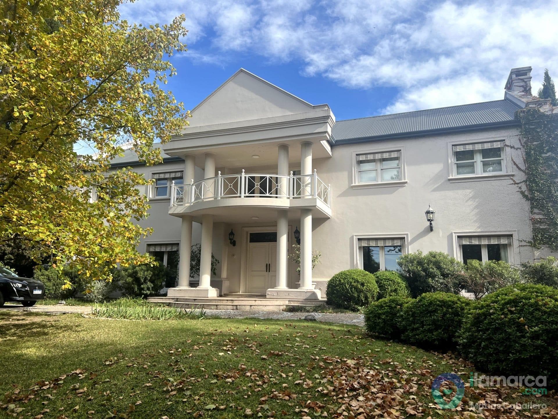 Casa de categoría en Las Delicias, 4 dormitorios, piscina climatizada y quincho, U$S 850.000 – foto 3