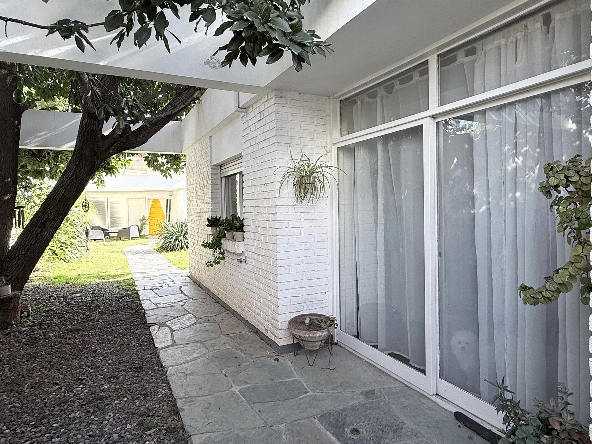 Al lado de OSDE casa familiar mas coworking – foto 4