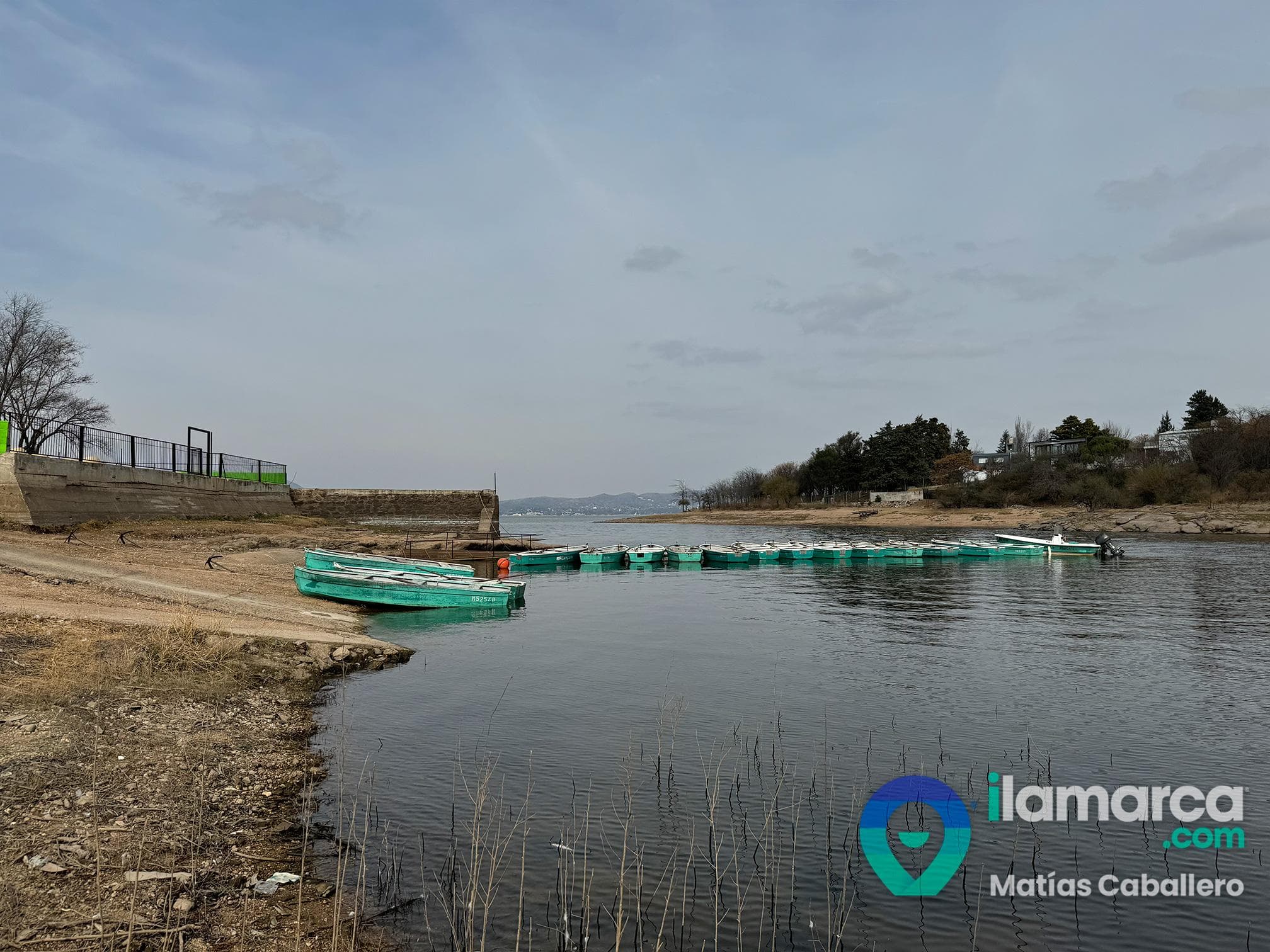 23,5 metros de Costa al Lago San Roque con Agua Permanente para embarcaciones 4800 m2 – foto 1