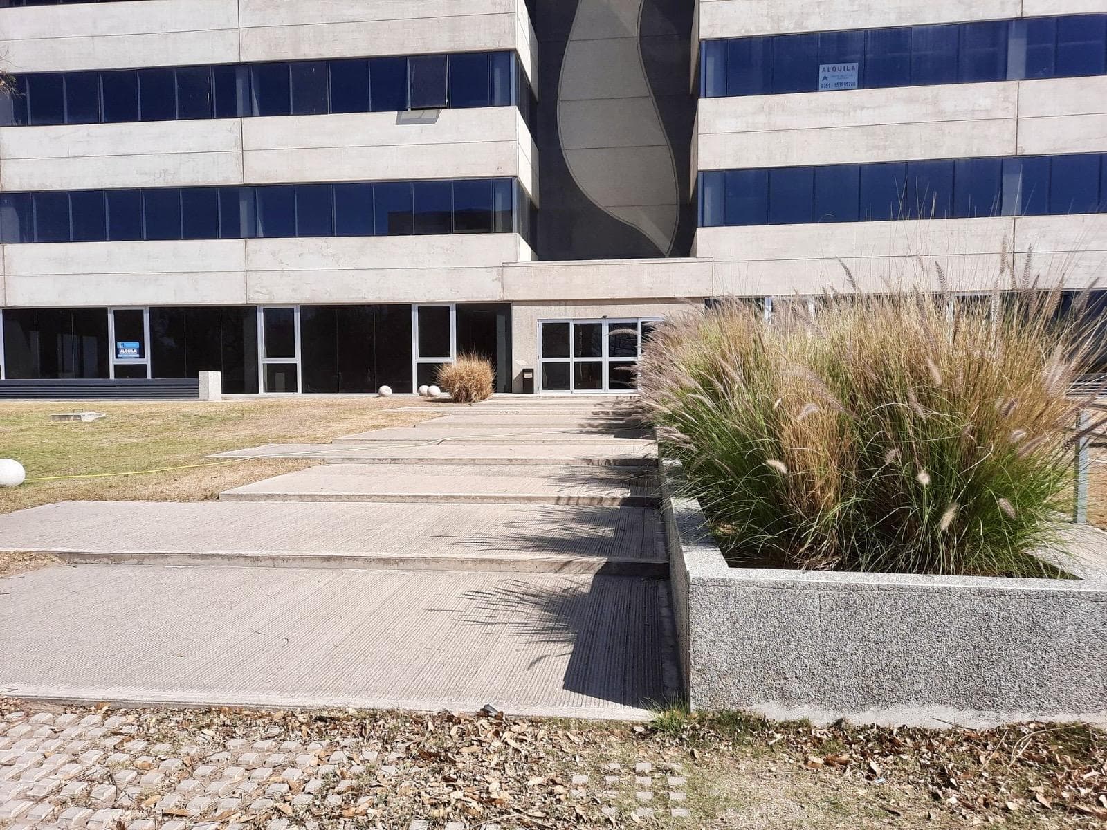 Oficina de 456m2 en Parque Empresarial Córdoba – foto 4