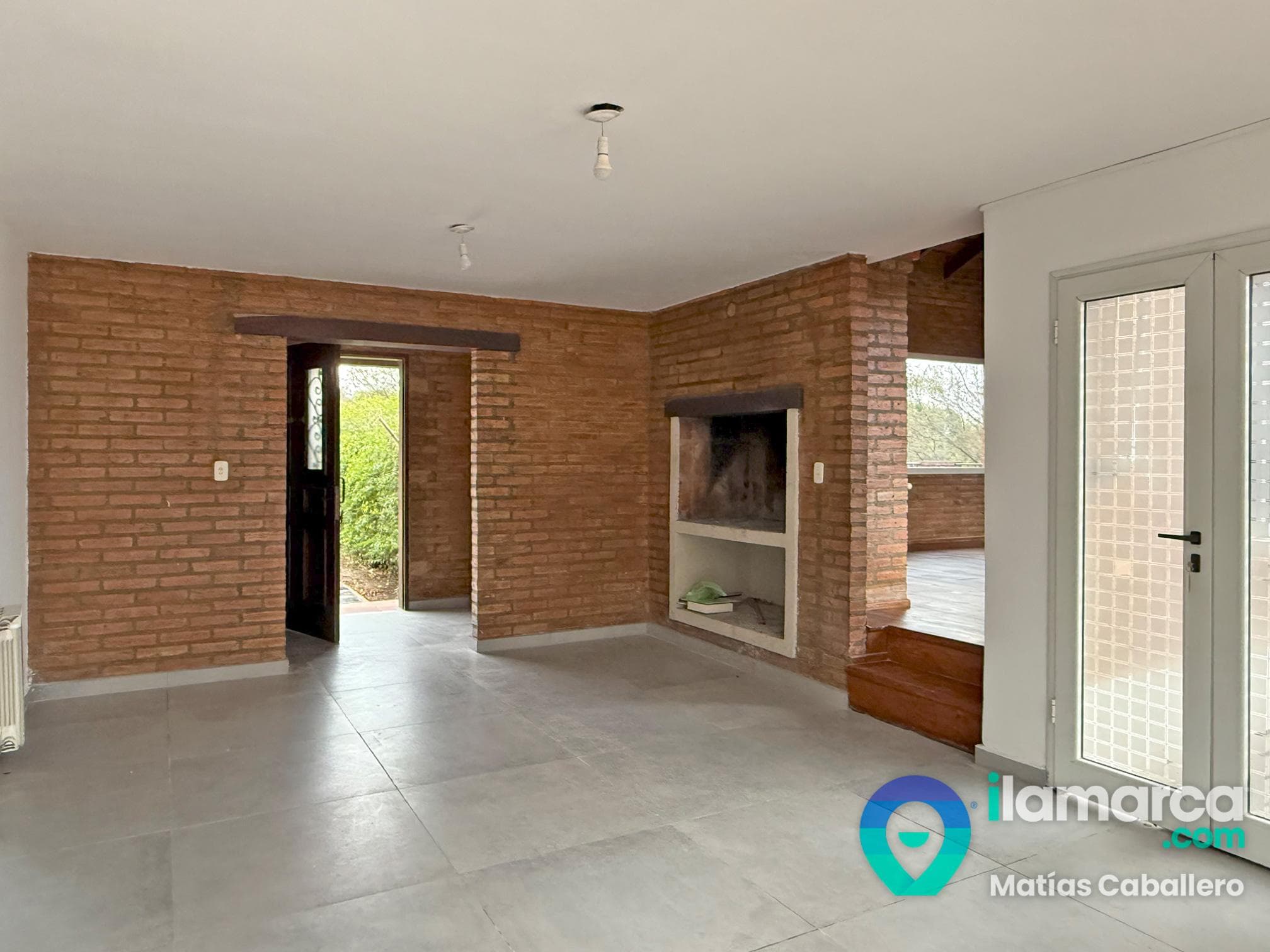Casa en venta en Country Cuatro Hojas Córdoba – 3 dormitorios, 2000 m² de terreno y pileta – foto 2