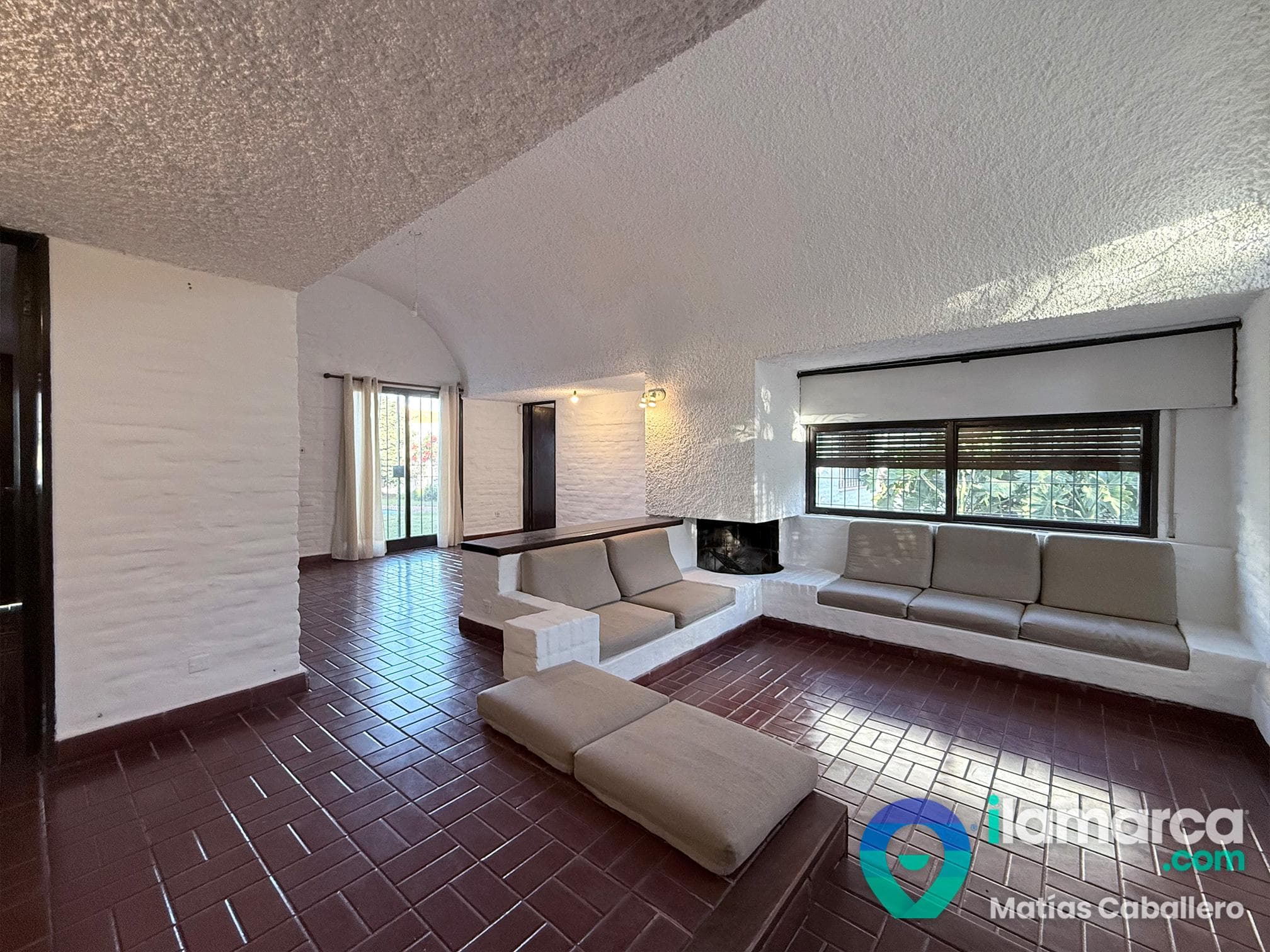Casa en Venta y Alquiler en Urca, Amplio Terreno, Pileta y Excelente Entorno Residencial – foto 3