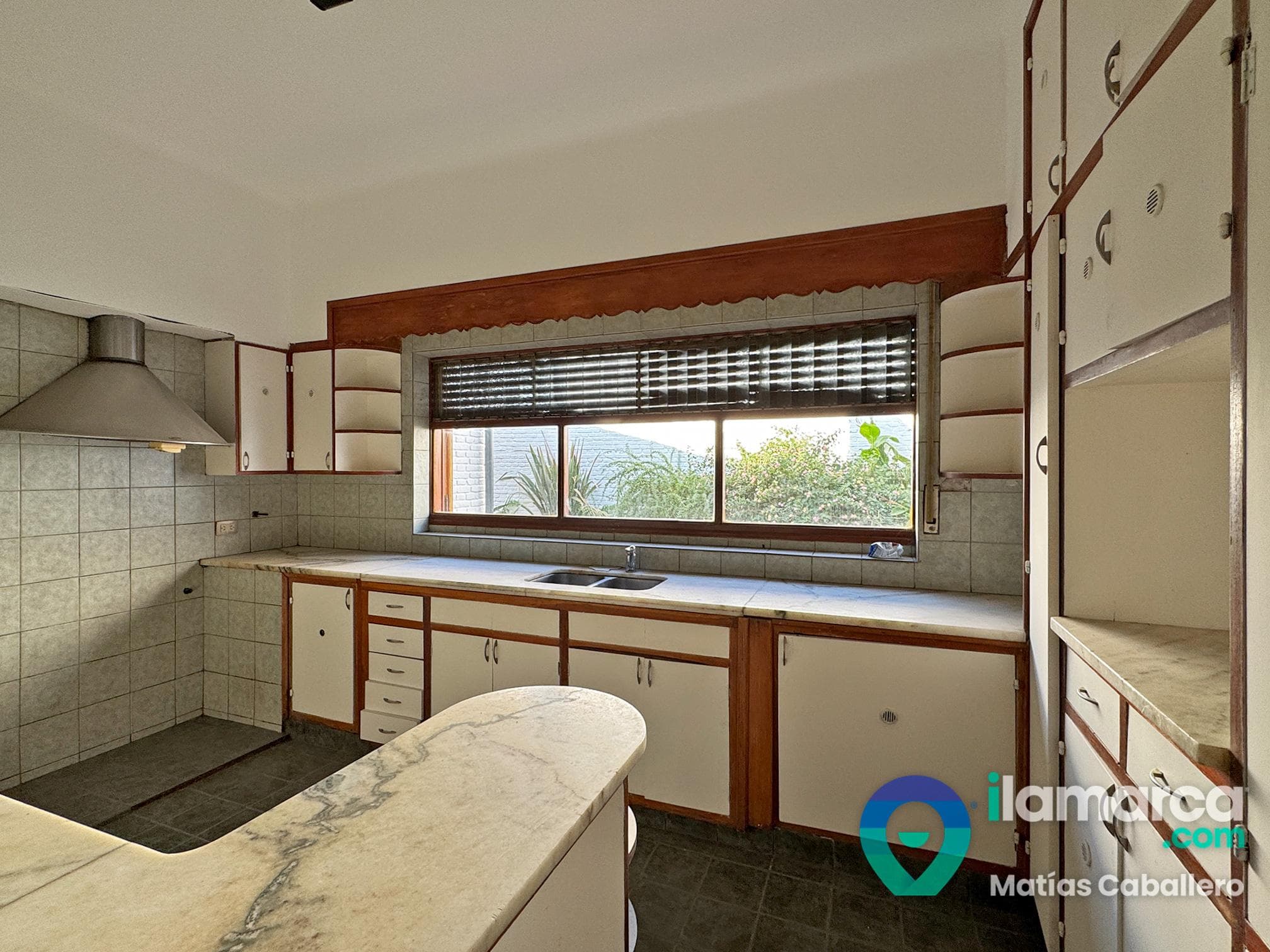 683 m2 de terreno y 4 dormitorios a metros del Tajamar – foto 5